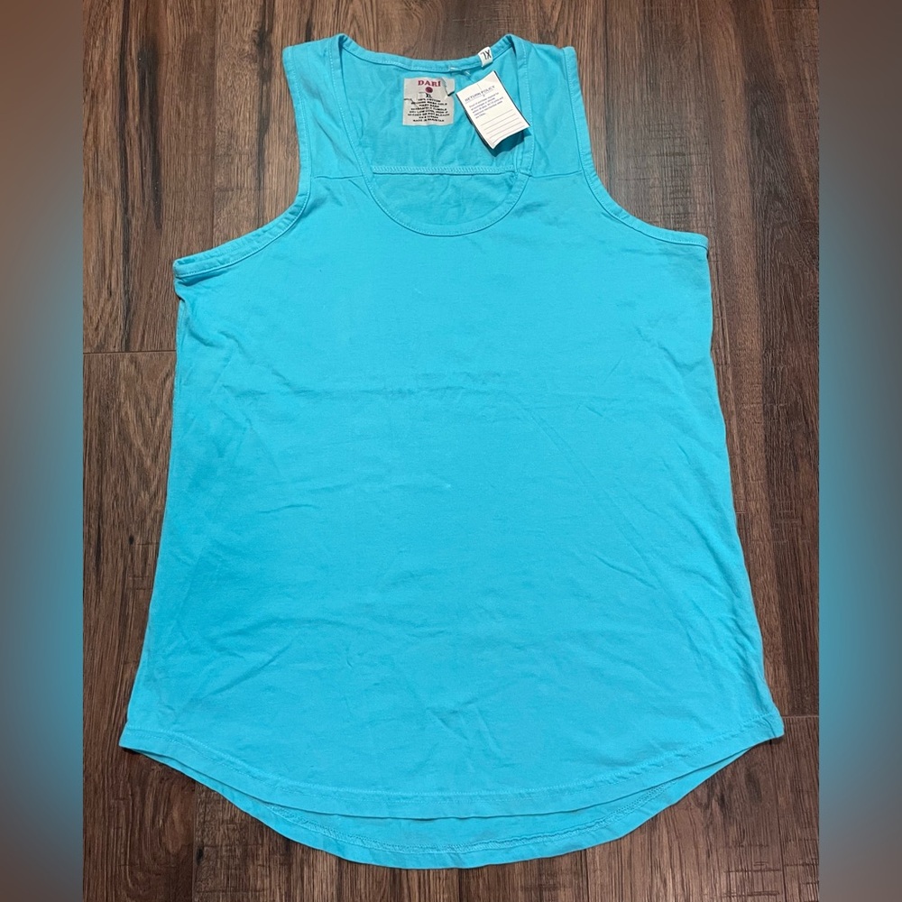 Dari Tank Size XL